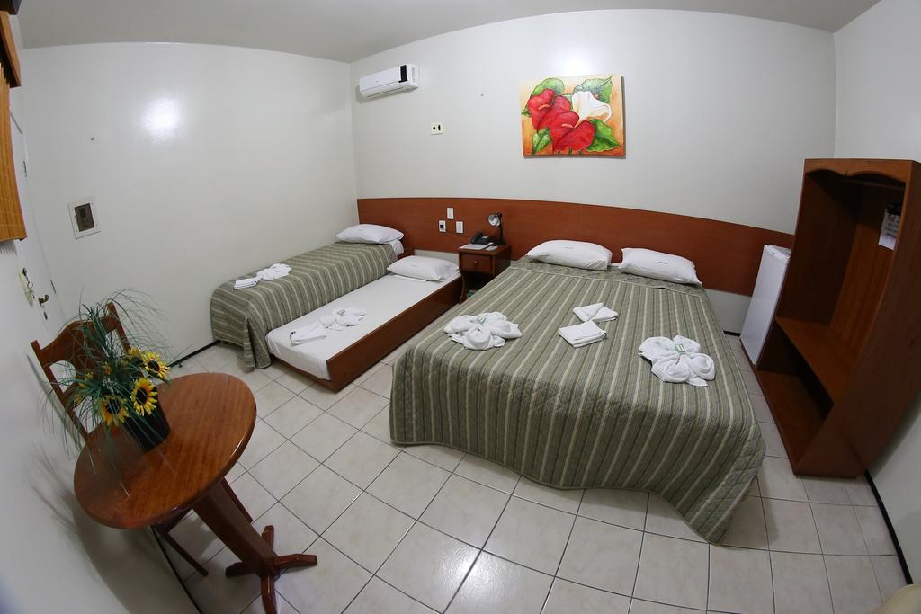 Hotel Poyares Fortaleza  Exteriör bild