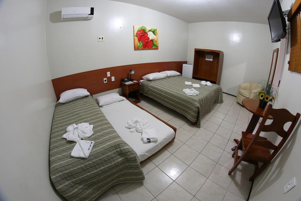 Hotel Poyares Fortaleza  Exteriör bild