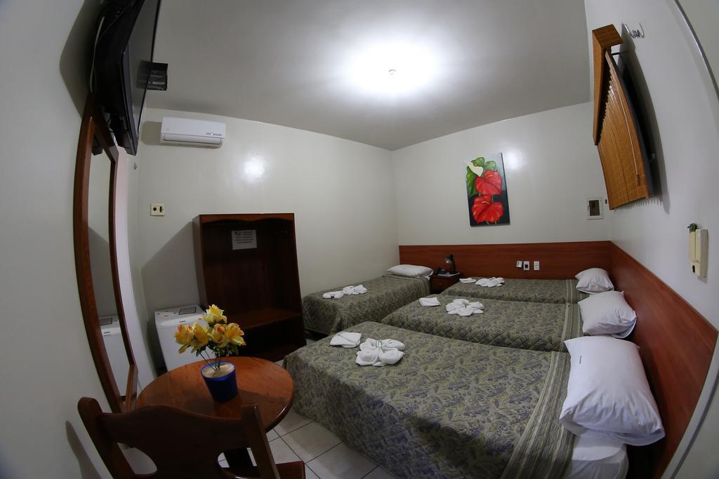 Hotel Poyares Fortaleza  Exteriör bild